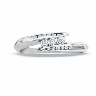 0.18 CT. T.W. Diamond Three Stone Bypass Ring in 10K White Gold|Peoples Jewellers