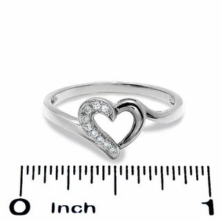 Diamond Heart Outline Ring in 10K White Gold|Peoples Jewellers