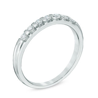 0.25 CT. T.W. Certified Canadian Diamond Seven Stone Anniversary Band in 14K White Gold (I/I3)|Peoples Jewellers