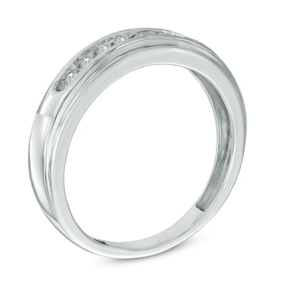 Men's 0.25 CT. T.W. Diamond Comfort Fit Anniversary Band in 10K White Gold|Peoples Jewellers