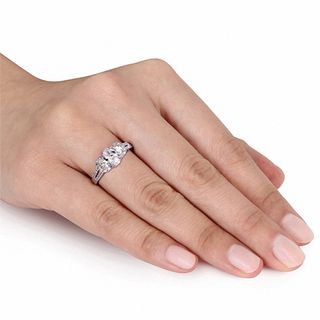 Peoples oval clearance engagement ring