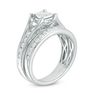 1.00 CT. T.W. Princess-Cut Diamond Bridal Set in 10K White Gold|Peoples Jewellers