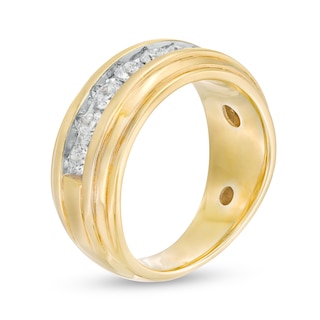 Men's 1.23 CT. T.W. Diamond Anniversary Band in 10K Gold|Peoples Jewellers