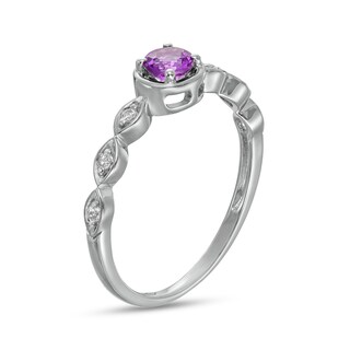 4.0mm Amethyst and 0.04 CT. T.W. Diamond Marquise Ring in 10K White Gold|Peoples Jewellers