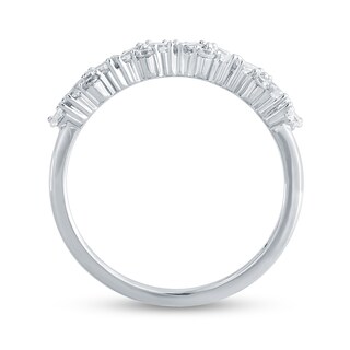 0.33 CT. T.W. Baguette and Round Zig-Zag Band in 14K White Gold|Peoples Jewellers