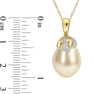 9.0-10.0mm Oval Golden South Sea Cultured Pearl and 0.07 CT. T.W. Diamond Cap Pendant in 14K Gold-17"|Peoples Jewellers