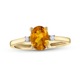 Oval Faceted Citrine and 0.05 CT. T.W. Diamond Side Accent Ring in 14K Gold|Peoples Jewellers