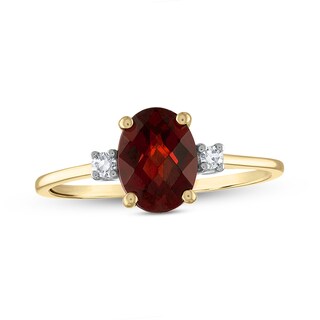 Oval Faceted Garnet and 0.05 CT. T.W. Diamond Side Accent Ring in 14K Gold|Peoples Jewellers
