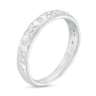 0.23 CT. T.W. Diamond Alternating Floral Pattern Anniversary Band in 14K Gold|Peoples Jewellers
