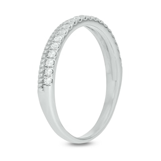 0.18 CT. T.W. Diamond Rope Edge Stackable Band in 10K Gold|Peoples Jewellers