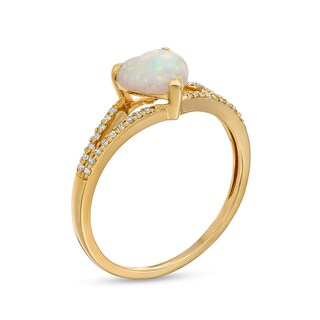 Previously Owned - 7.0mm Heart-Shaped Lab-Created Opal and 0.085 CT. T.W. Diamond Split Shank Ring in 10K Gold|Peoples Jewellers