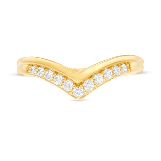 Previously Owned - 0.18 CT. T.W. Diamond Chevron Wedding Band in 10K Gold|Peoples Jewellers