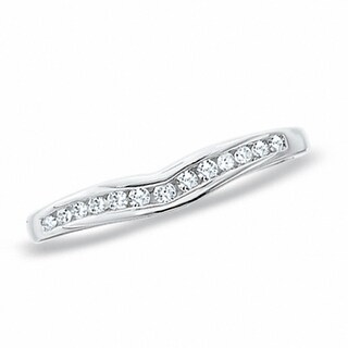 Previously Owned - Ladies' 0.14 CT. T.W. Diamond Contour Wedding Band in 14K White Gold|Peoples Jewellers
