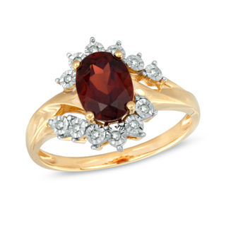 Previously Owned - Oval Garnet and Diamond Accent Ring in 10K Gold|Peoples Jewellers