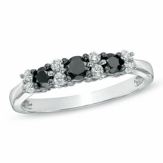 Previously Owned - 0.50 CT. T.W. Enhanced Black and White Diamond Alternating Band in 10K White Gold|Peoples Jewellers