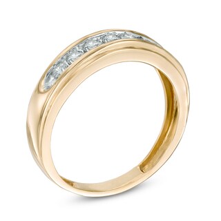Previously Owned - Men's 0.50 CT. T.W. Diamond Comfort Fit Anniversary Band in 10K Gold|Peoples Jewellers