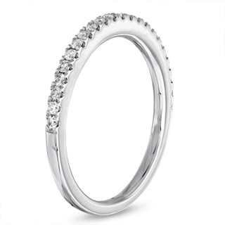 Previously Owned - Vera Wang Love Collection 0.23 CT. T.W. Diamond Band in 14K White Gold|Peoples Jewellers