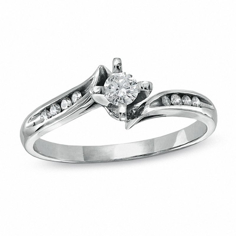 Main Image 1 of Ladies' 0.25 CT. T.W. Diamond Engagement Ring in 14K White Gold