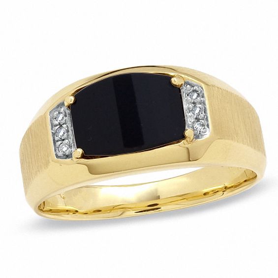 Men's Barrel-Cut Onyx Ring in 10K Gold with Diamond Accents