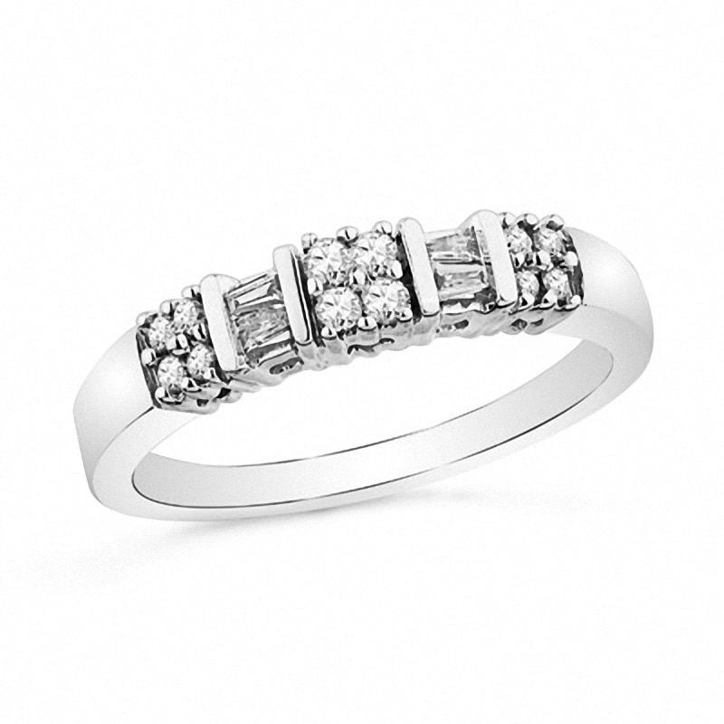 0.25 CT. T.W. Diamond Clover Band in 10K White Gold