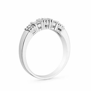 0.25 CT. T.W. Diamond Clover Band in 10K White Gold