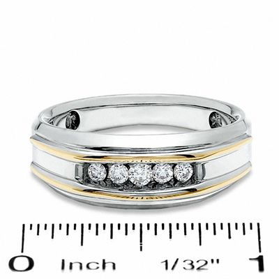 Men's 0.25 CT. T.W. Diamond Five Stone Wedding Band in 10K Two-Tone Gold