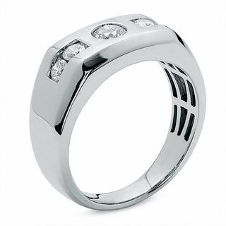 Men's 1.00 CT. T.W. Diamond Five Stone Band in 14K White Gold