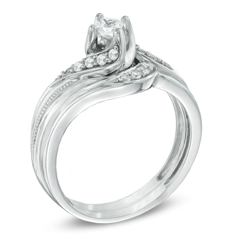 0.33 CT. T.W. Princess-Cut Diamond Swirl Bridal Set in 10K White Gold|Peoples Jewellers