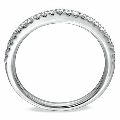 Vera Wang Love Collection 0.23 CT. T.W. Diamond Band in 14K White Gold