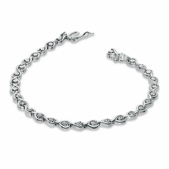 0.10 CT. T.W. Diamond Open Teardrop Link Bracelet in Sterling Silver