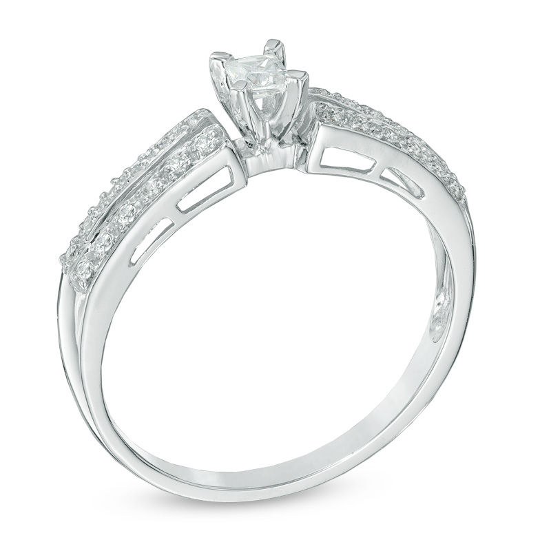 0.25 CT. T.W. Princess-Cut Diamond Promise Ring in 10K White Gold|Peoples Jewellers