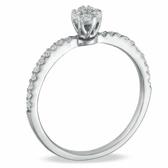 0.25 CT. T.W. Diamond Cluster Frame Promise Ring in 10K White Gold