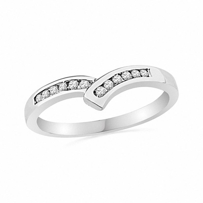0.10 CT. T.W. Diamond Chevron Band in Sterling Silver|Peoples Jewellers