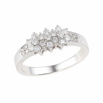 0.50 CT. T.W. Diamond Cluster Ring in 10K White Gold