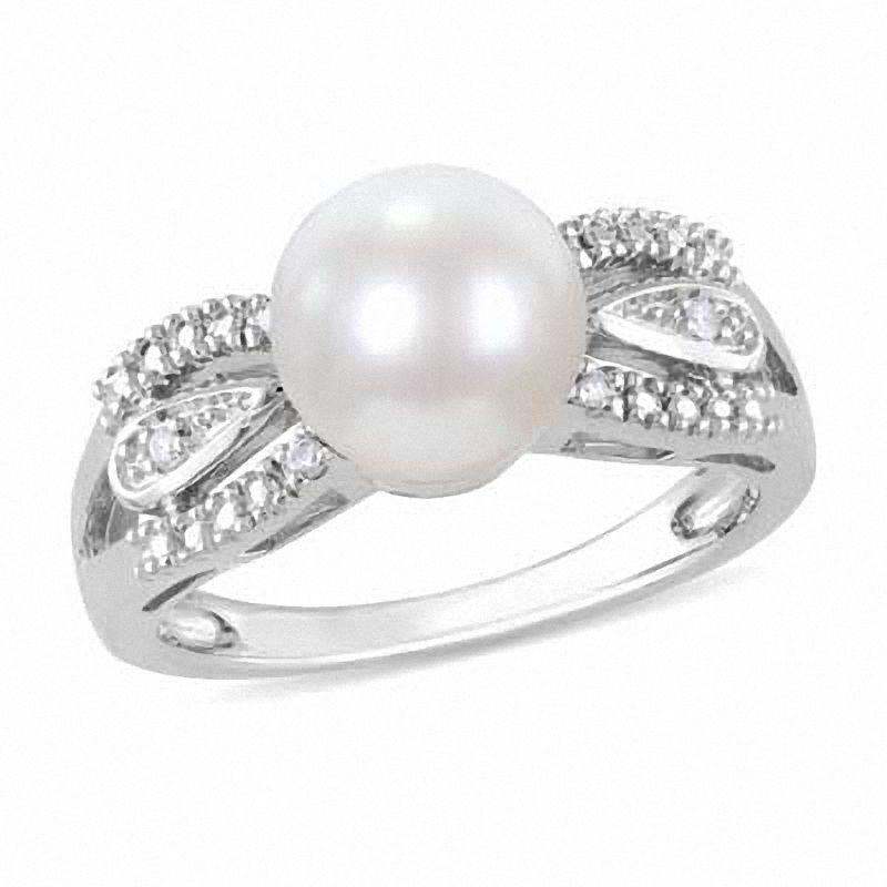 9.0-9.5mm Freshwater Cultured Pearl and 0.04 CT. T.W. Diamond Ring in Sterling Silver|Peoples Jewellers