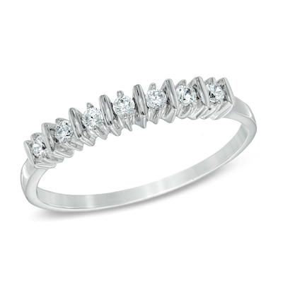 CT. T.W. Diamond Seven Stone Wedding Band in 10K Gold