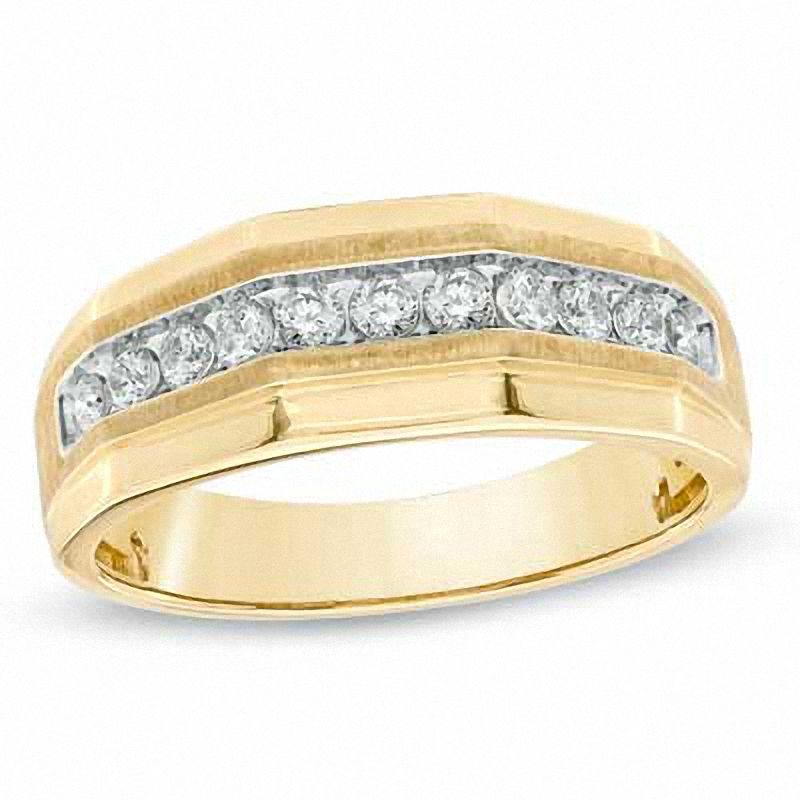 Men's 0.25 CT. T.W. Diamond Ring in 10K Gold|Peoples Jewellers