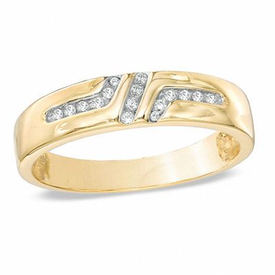 Men's 0.12 CT. T.W. Diamond Wedding Band in 10K Gold