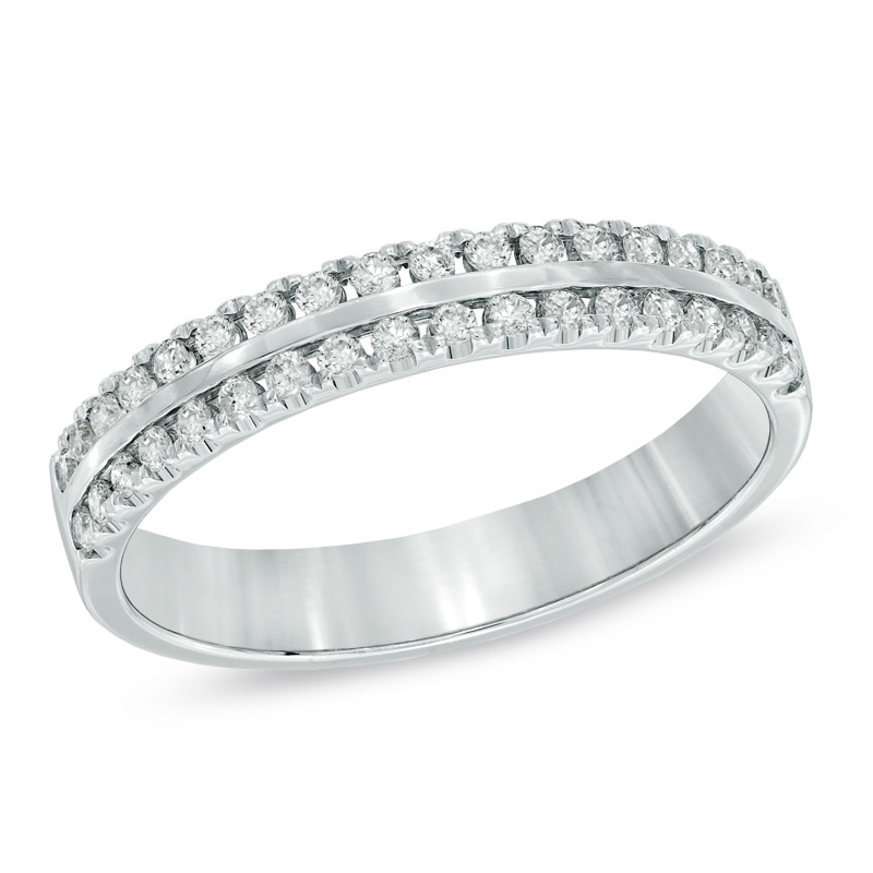 0.25 CT. T.W. Diamond Edge Anniversary Band in 14K White Gold|Peoples Jewellers