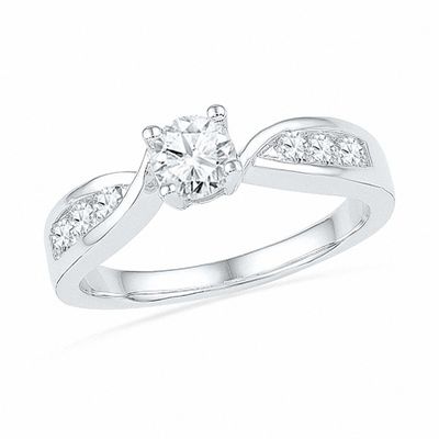 1.00 CT. T.W. Diamond Bridal Set in 10K White Gold