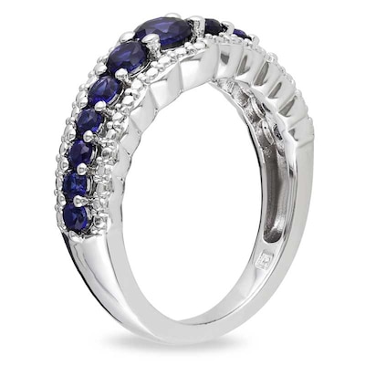 Graduated Blue Lab-Created Sapphire Scallop Ring in Sterling Silver