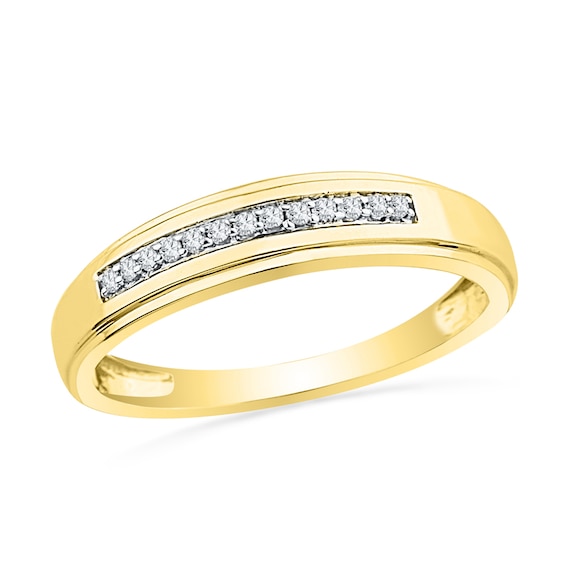 Men's 0.10 CT. T.W. Diamond Wedding Band in 10K Gold