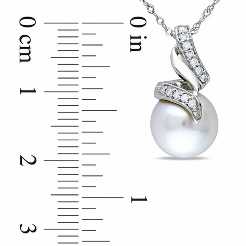 9.5-10.0mm South Sea Cultured Pearl and 0.09 CT. T.W. Diamond Swirl Pendant in 14K White Gold-17"|Peoples Jewellers