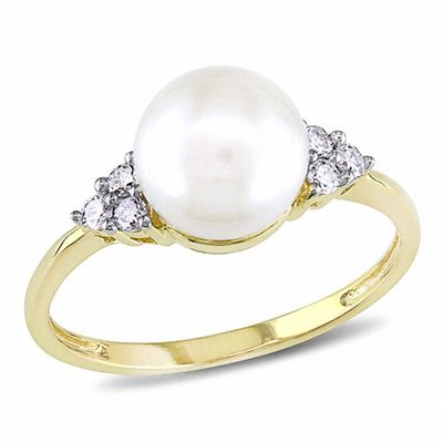 7.5-8.0mm Freshwater Cultured Pearl and 0.12 CT. T.W. Diamond Tri-Sides Ring in 10K Gold