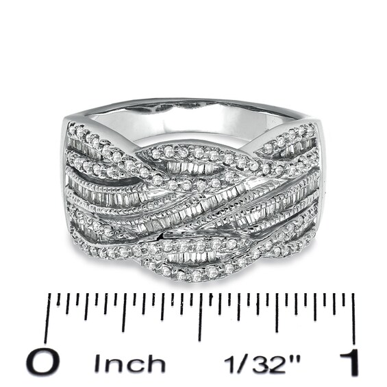 0.50 CT. T.W. Diamond Swirl Ring in 10K White Gold