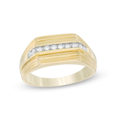 Men's 0.23 CT. T.W. Diamond Wedding Band in 10K Gold