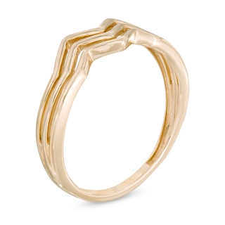 Three Row Chevron Ring in 10K Gold