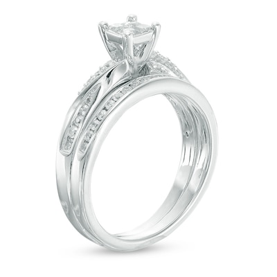 0.46 CT. T.W. Quad Diamond Twist Bridal Set in 10K White Gold