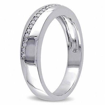 Men's 0.10 CT. T.W. Diamond Slant Band in Sterling Silver