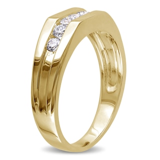 Men's 0.49 CT. T.W. Diamond Anniversary Band in 10K Gold